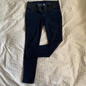 Old Navy Maternity Rockstar 24/7 Superskinny